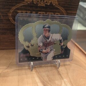 1999 Pacific Crown Royale Chipper Jones Diecut Card Braves HOF